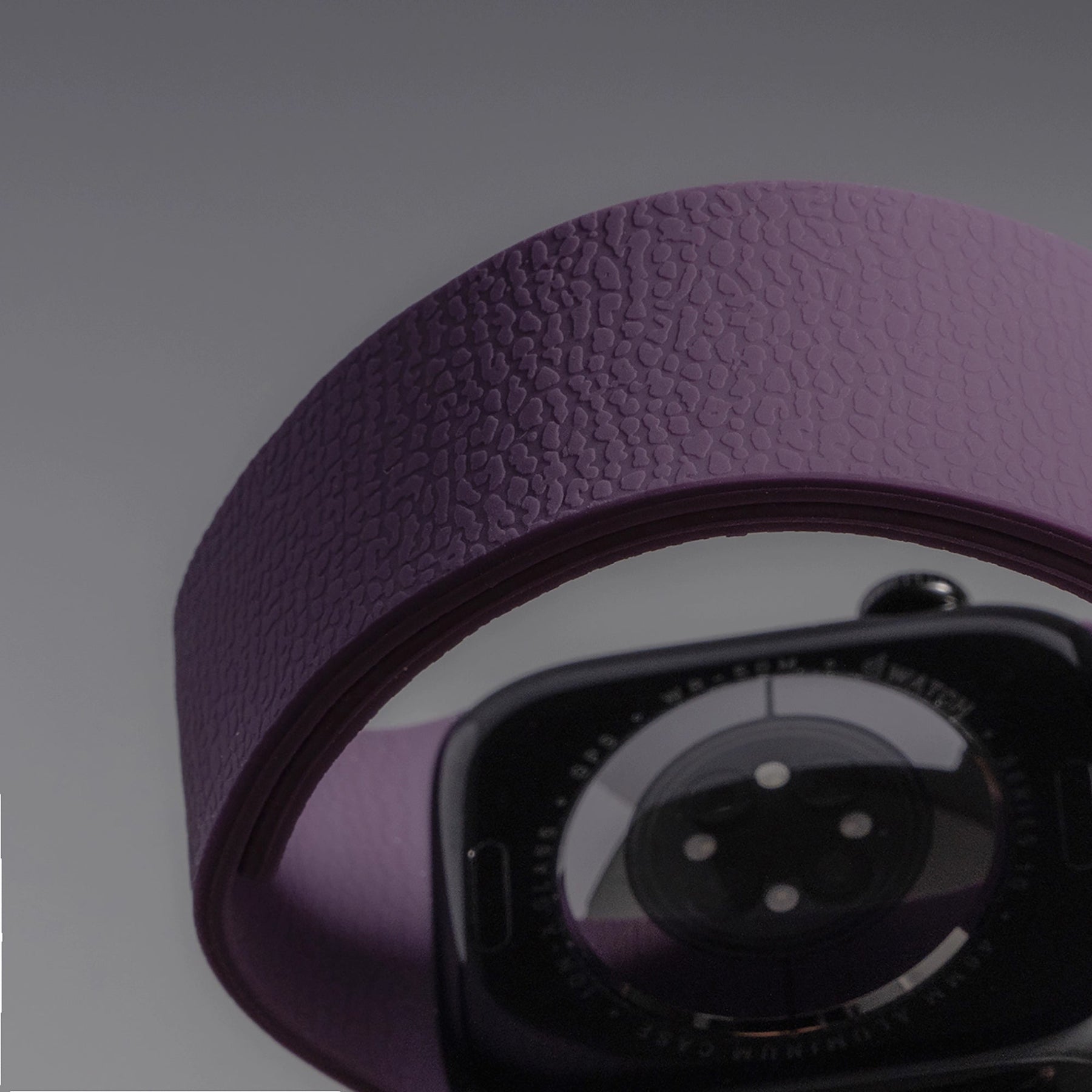 Textured Silicone Magnetic Watch Band — Ultra-Comfortable & Distinctive