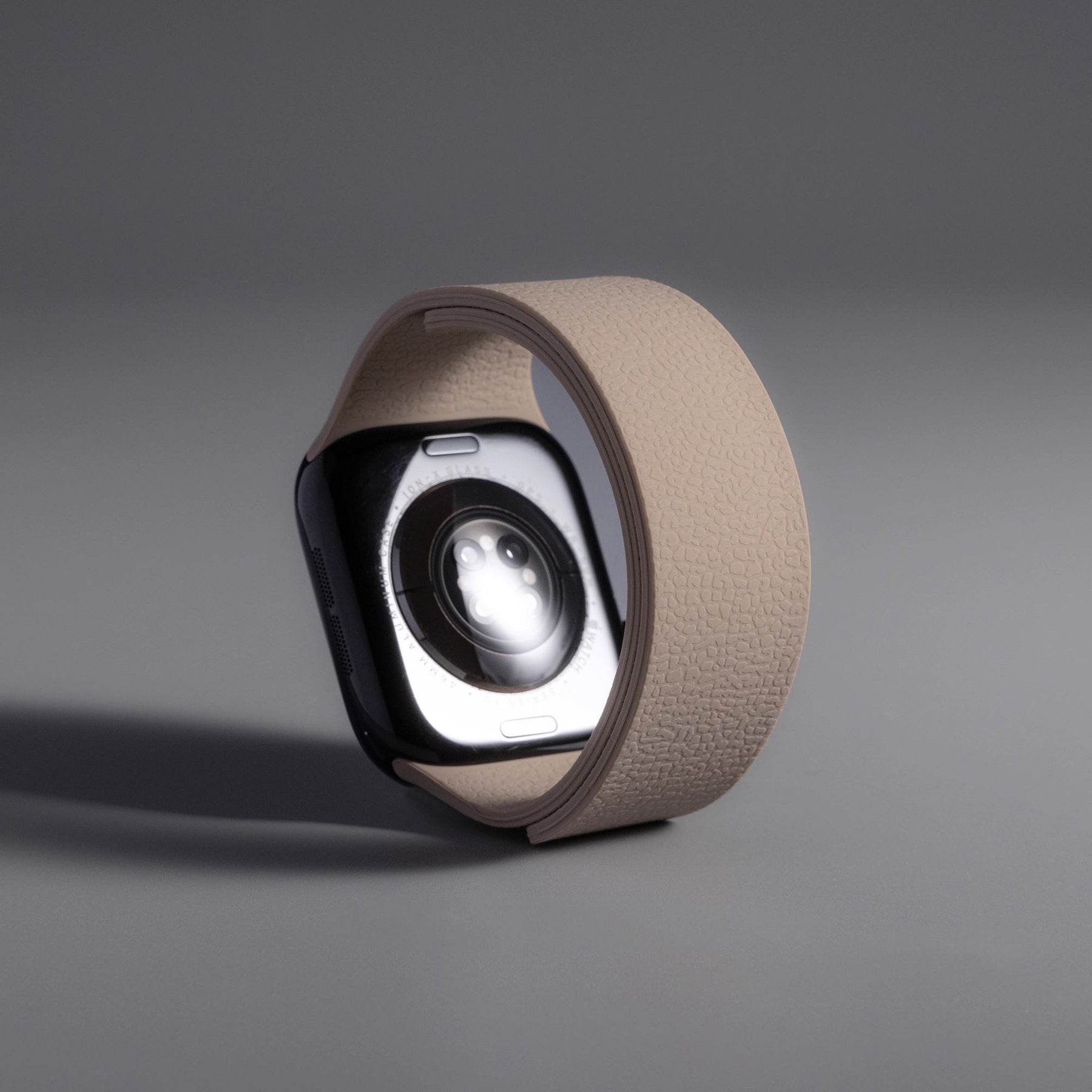 Textured Silicone Magnetic Watch Band — Ultra-Comfortable & Distinctive